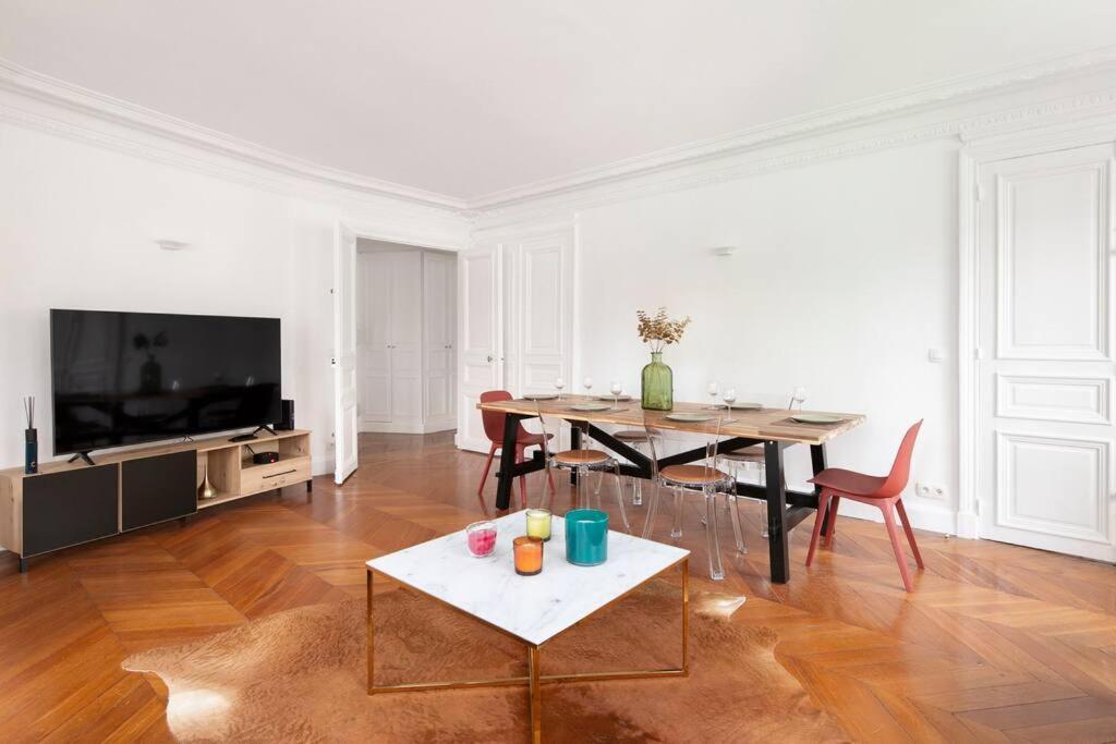 Sweet Luxury Home Arc The Triomphe Near Champs Elysees And Palais Des Congres 8 Ppl Παρίσι Εξωτερικό φωτογραφία