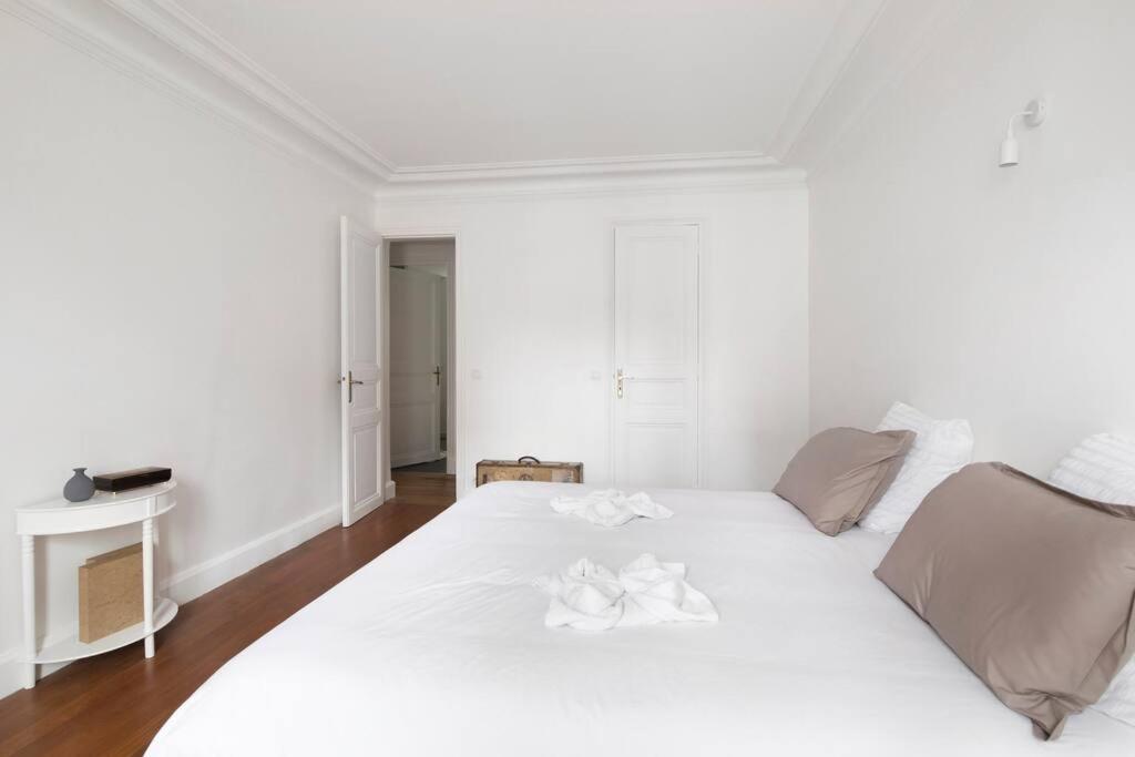 Sweet Luxury Home Arc The Triomphe Near Champs Elysees And Palais Des Congres 8 Ppl Παρίσι Εξωτερικό φωτογραφία