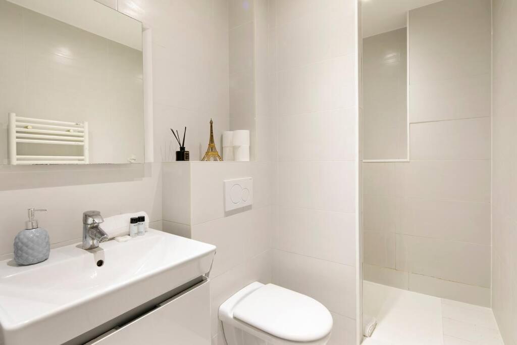 Sweet Luxury Home Arc The Triomphe Near Champs Elysees And Palais Des Congres 8 Ppl Παρίσι Εξωτερικό φωτογραφία